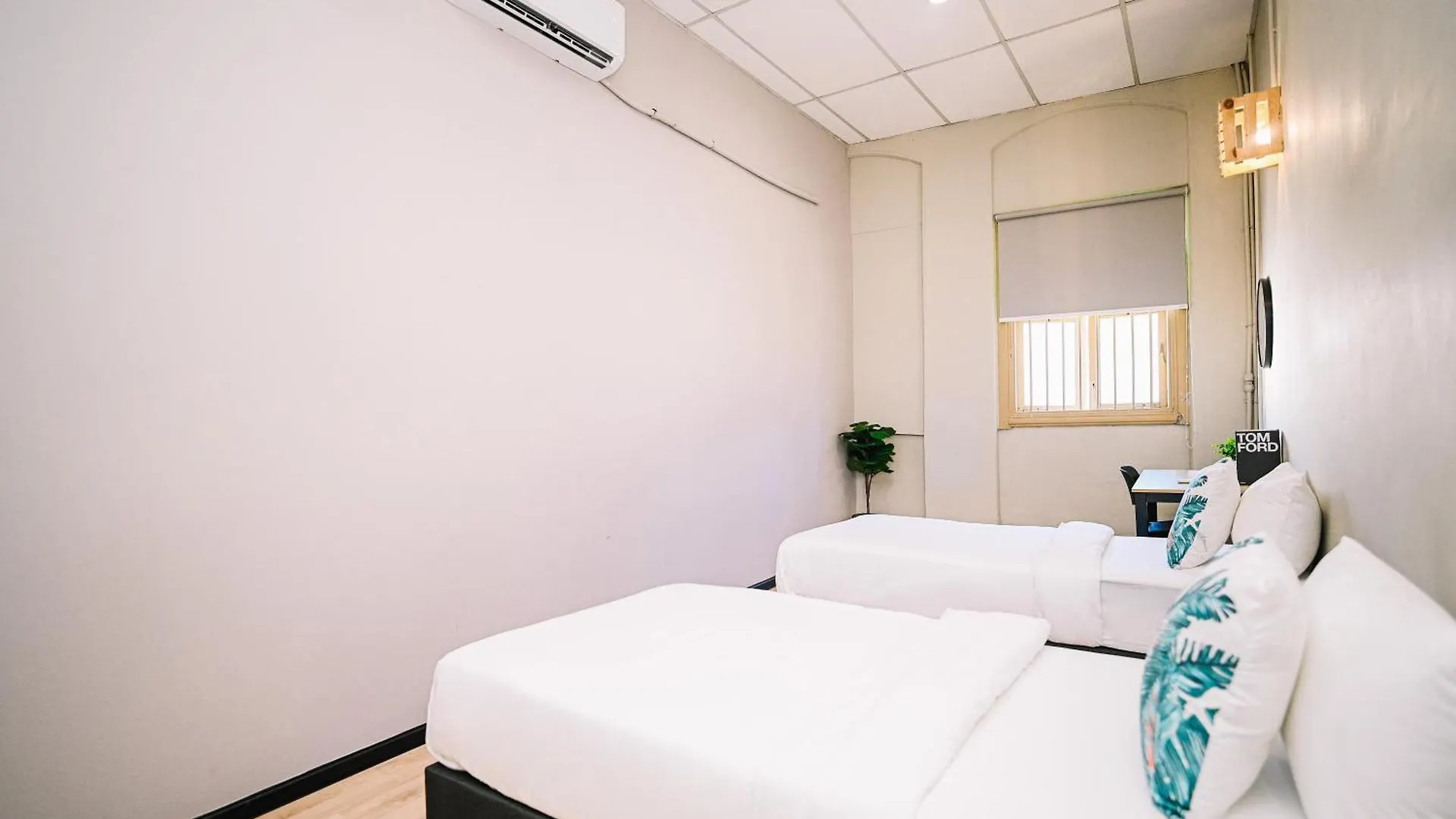 Swing & Pillows - 87 Chulia St, Georgetown Penang Hotel George Town